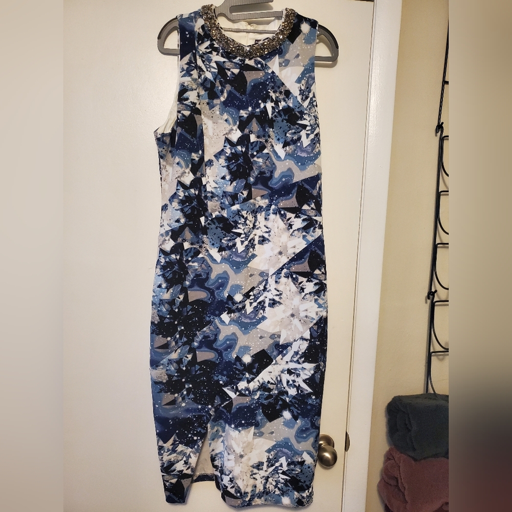 Jennifer Lopez Abstract Blue and White Dress